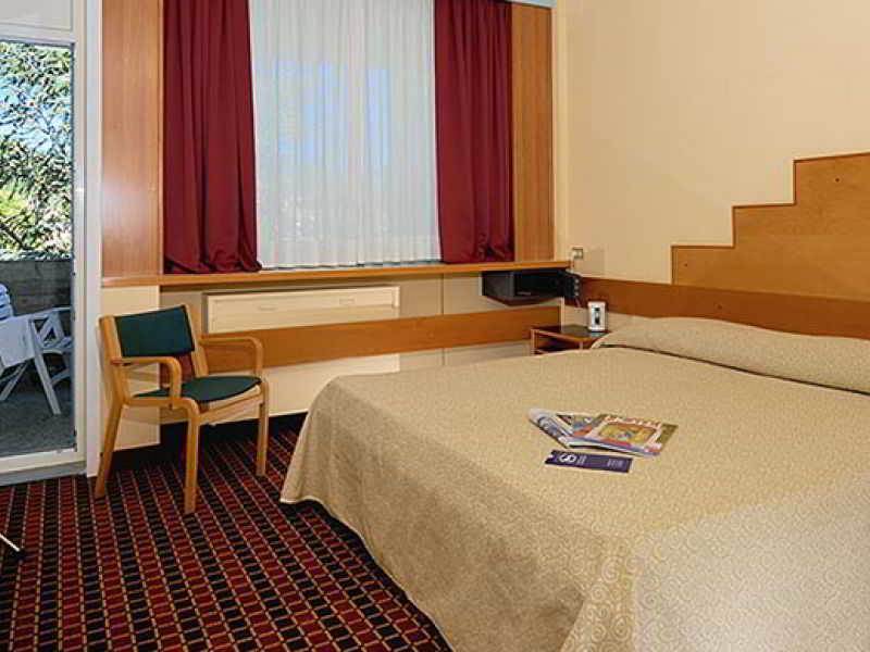 Hotel Santoli Porretta Terme Exteriör bild