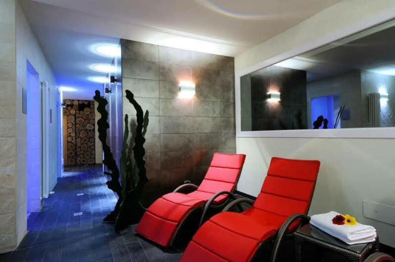 Hotel Santoli Porretta Terme Exteriör bild