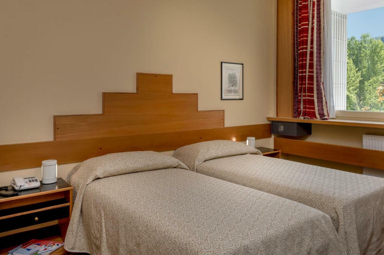 Hotel Santoli Porretta Terme Rum bild